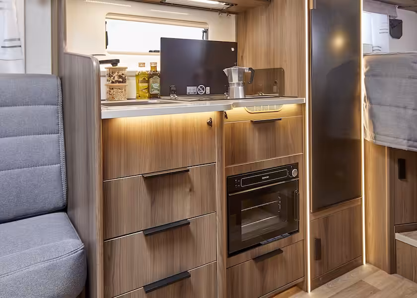 Coachman Sportivo Interior