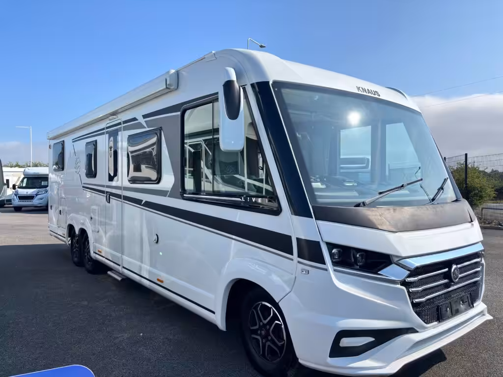 Knaus L!VE I 900 LEG