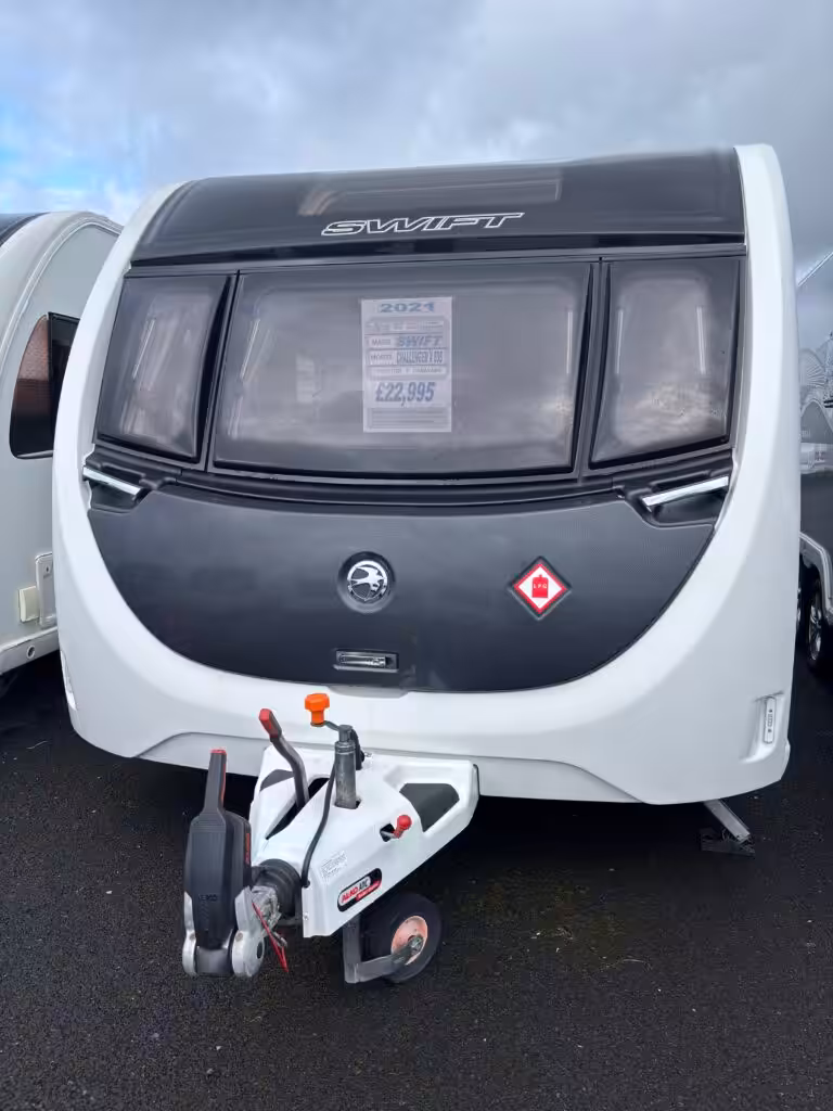 Swift Challenger X 835
